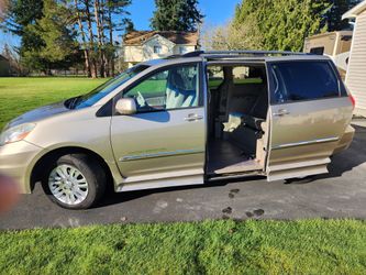 2010 Toyota Sienna