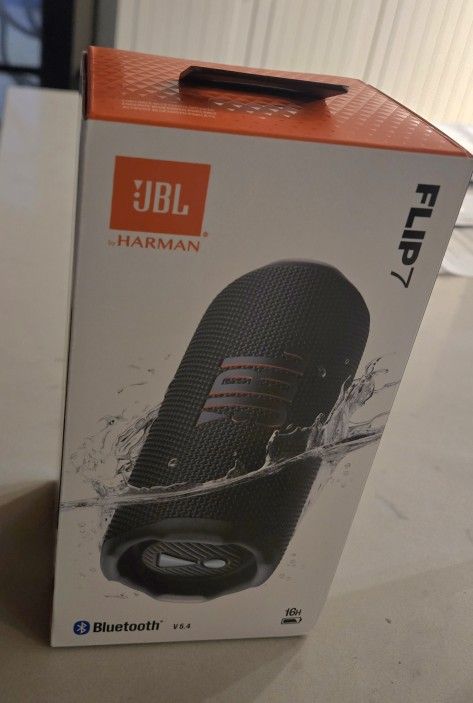 JBL Flip 7 Speaker Brand New