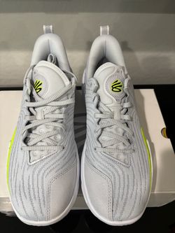 Curry 12 Basketball Sneakers mens size 9.5