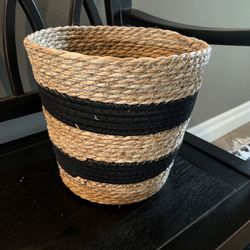 Basket Plant Pot