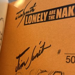 AUTOGRAPH COMIC BOOKS 