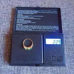 14K Yellow Gold Emerald stone engagement Ring Size 7 