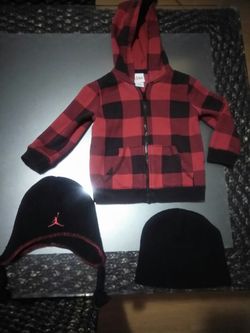 2t jacket with 2 hats