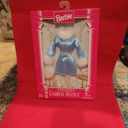 Barbie FASHION AVE. Collection 
