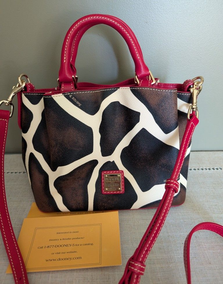 New Dooney & Bourke Purse