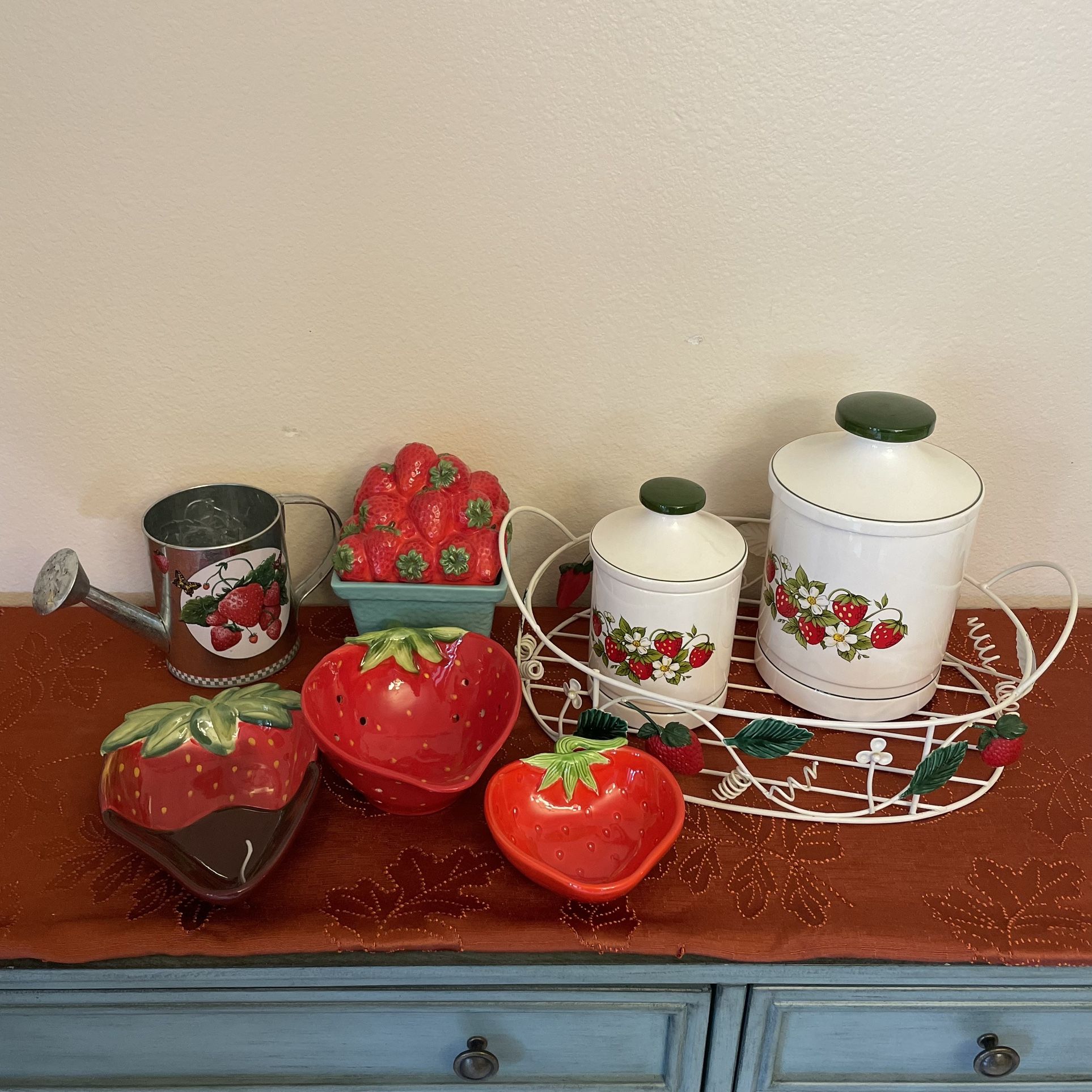 Strawberry Kitchen Items Decor Vintage Variety Lot