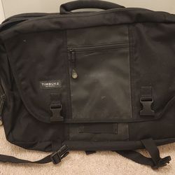 Timbuk2 Dell Black Nylon Messenger Bag for 15" Laptop, Padded, Partitions