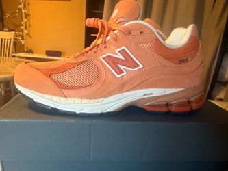 New balance shoes