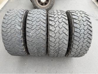 (4) 37x12.50R18 Nitto Trail Grappler M/T Tires