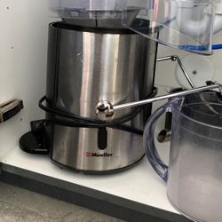 Brand New Mueller Juicer in box/Pick Up Miami shores