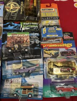 Vintage Hot Wheels, Diecast, Matchbox, Johnny Lightning Toy Cars Excellent Condition (1(contact info removed) toy cars)