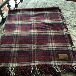 Pendleton Motor Trow With Strips 