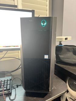 Alienware R8 Gaming PC