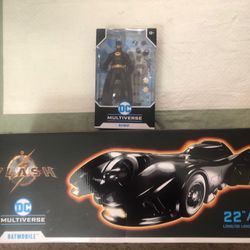 Batman And Batmobile 