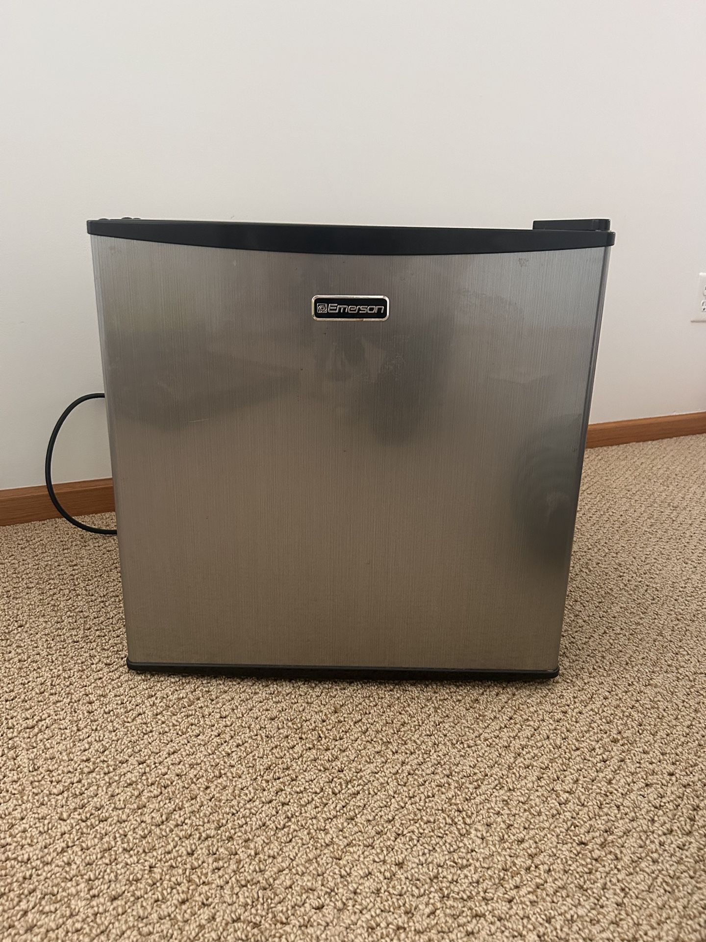 Emerson Mini Fridge