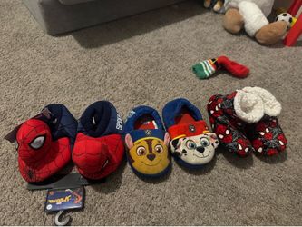 Kids slippers