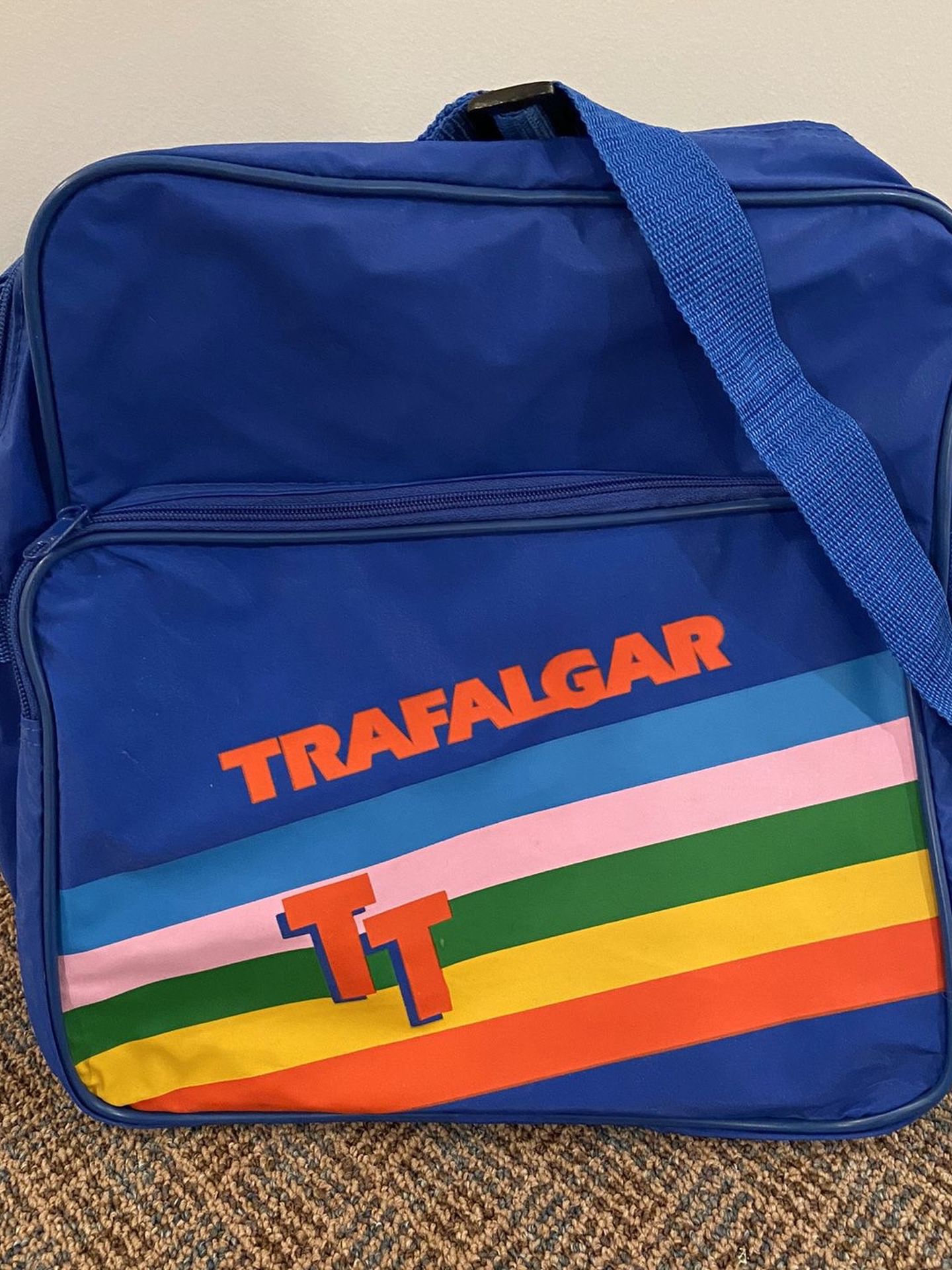 Retro Trafalgar Messenger Bags