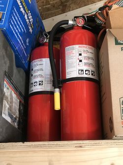 3 A,B,C Fire Rated Fire Extinguishers New Never Used