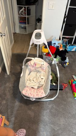 Baby swing