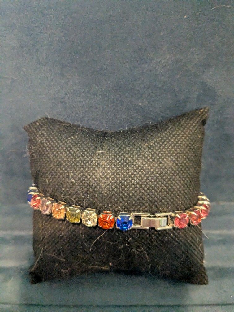 Saffire Like Bracelet