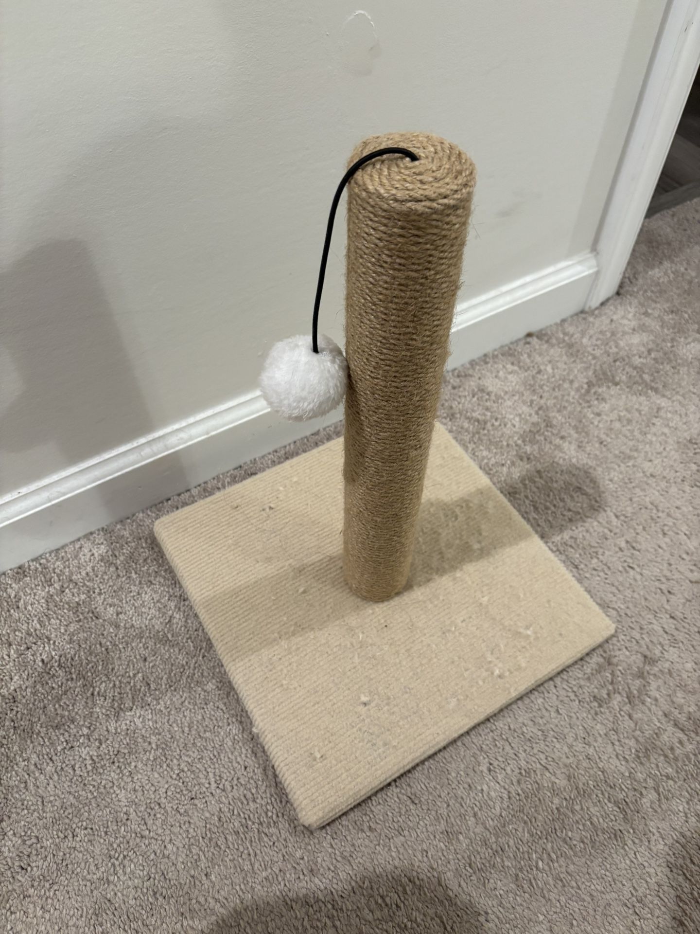 Durable cat Scratch post