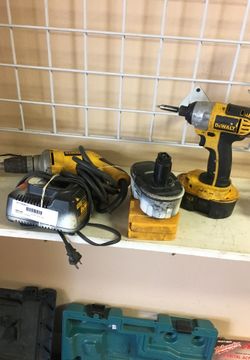 Dewalt drill set