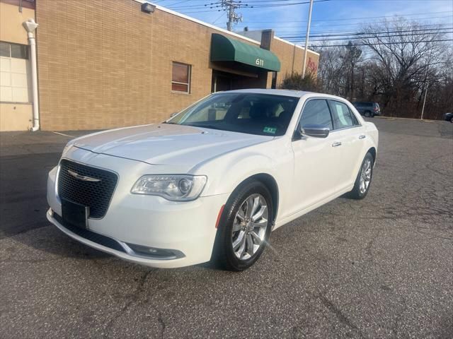 2016 Chrysler 300C