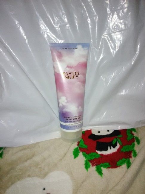 Bath and Body Works Pastel Skies Cream!
