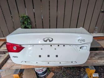 Trunk lid for Infinity Q50