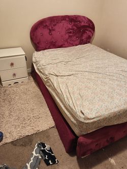 Full size princess bed with night stand
