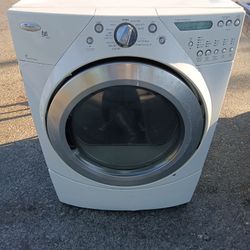 Whirlpool Electric Maximum Capacity Front Load Dryer 