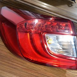 Honda Accord 2018–2021 Left Outer Tail Light – Driver Side - Minor Scuffs Only