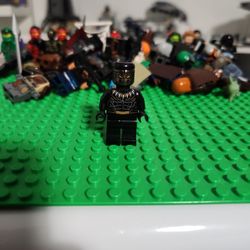 LEGO Marvel Killmonger Minifigure Black Panther 76099