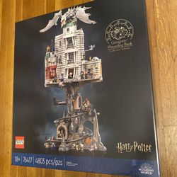 LEGO Harry Potter Gringotts Wizarding Bank Collectors' Edition