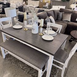 Beautiful 6pc Dining Table Set