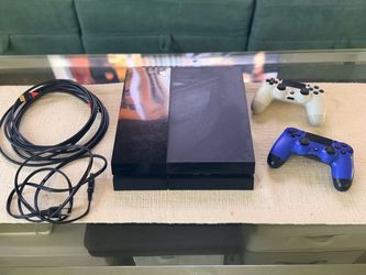 Sony PS4 Bundle