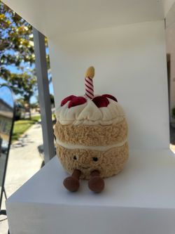 JELLYCAT amusable birthday cake