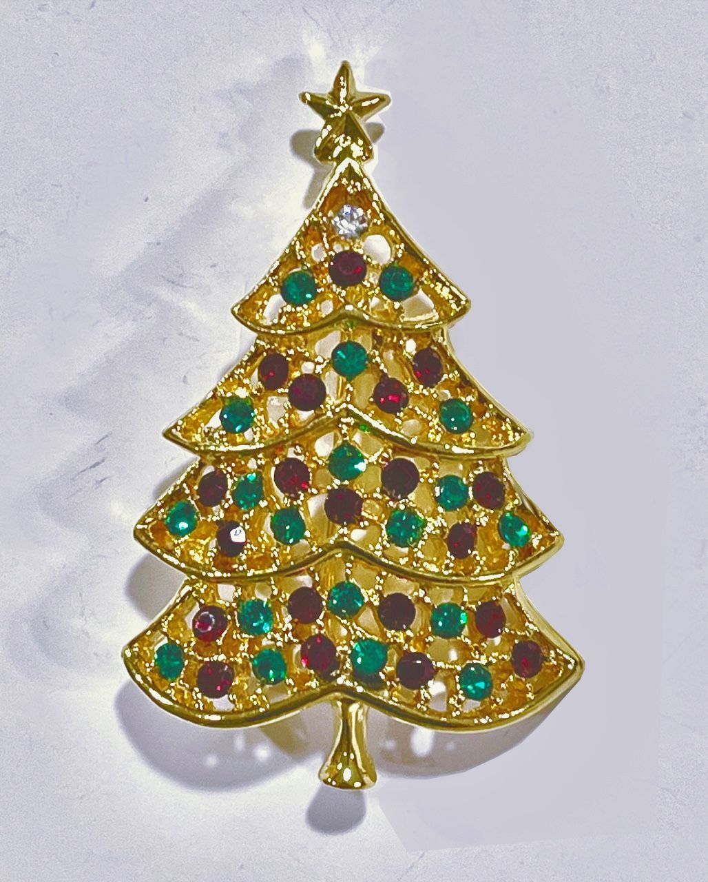 🎄Vintage NIB Gold Tone Christmas Tree Brooch (circa mid 90’s)