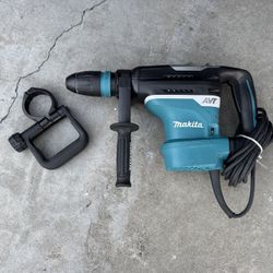 Makita HR4013C Rotary Hammer Drill Excellent Condition Almost New 