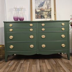 🚚 FREE Delivery+Long Wood Dresser, Refinished In Olive Green, Original Gold Hardware NR25200