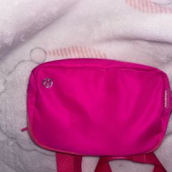 Lulu Lemon Cross Bag 