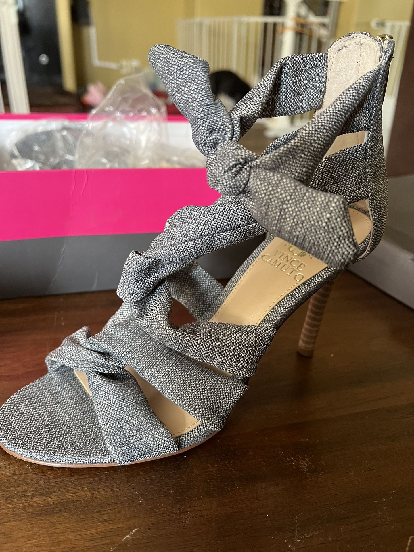 Vince Camuto Chania Sandal *Brand New* Size 7