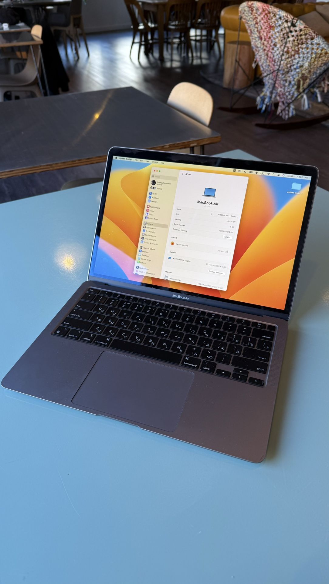 Mac Book Air 2020  M1 8GB ram 256 GB SSD 13”