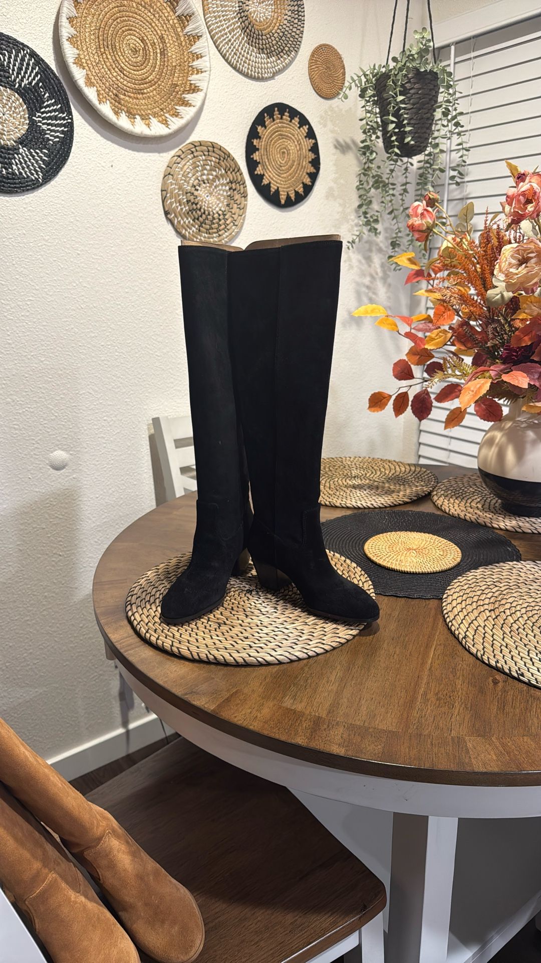 New Michael Kors Black Suede Boots Size 5