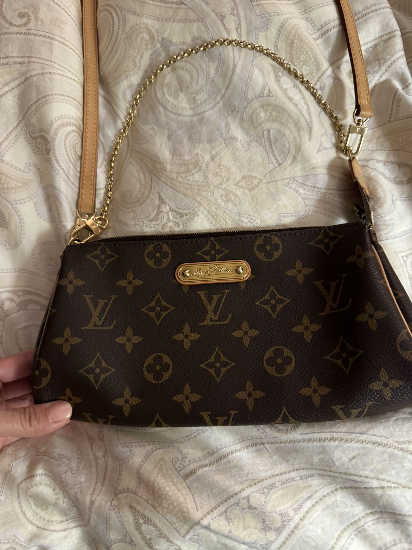 Louis Vuitton Monogram Eva Clutch