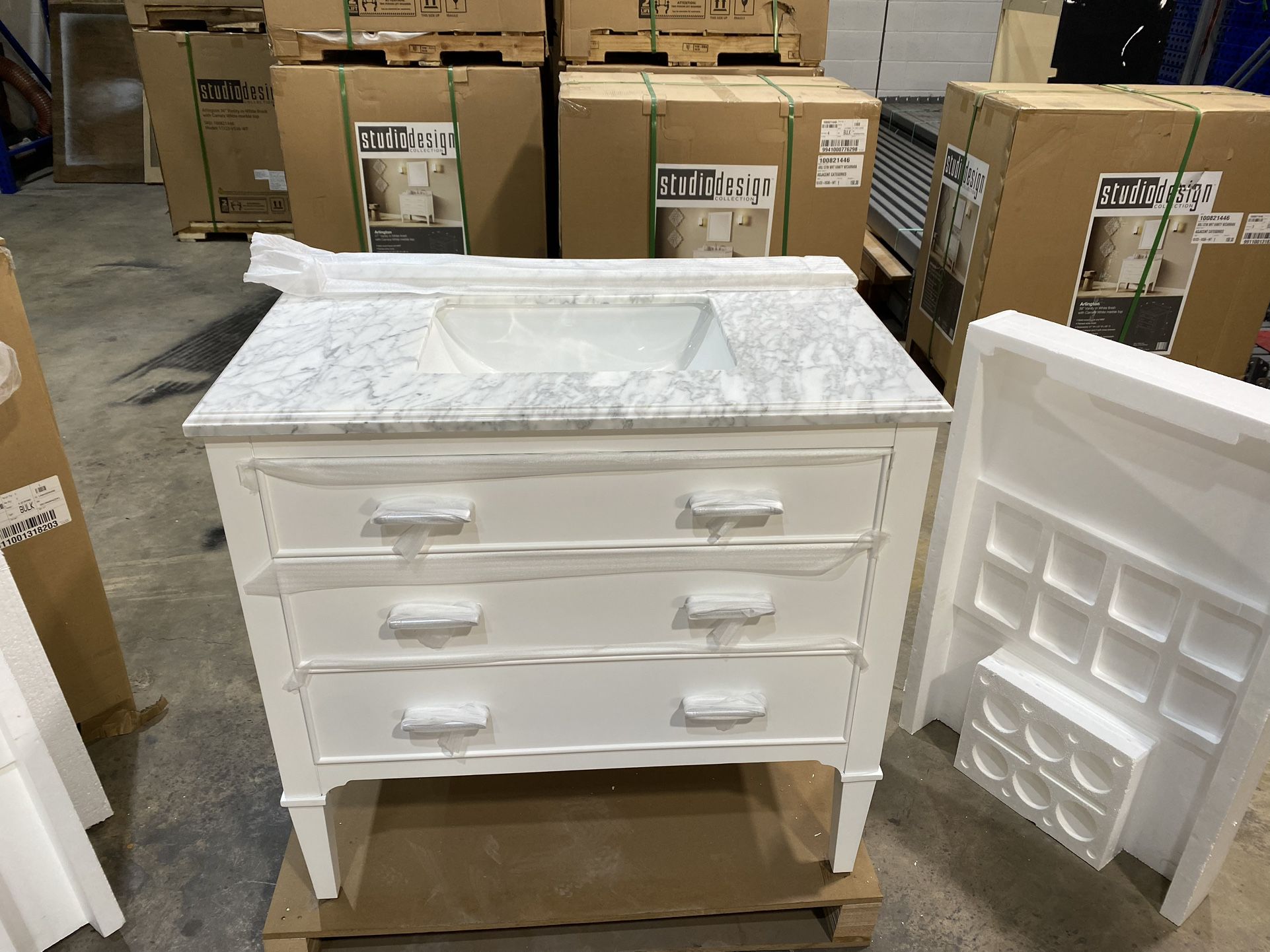 ARLINGTON 37” VANITY in White Finish with Carrara White Marble Top