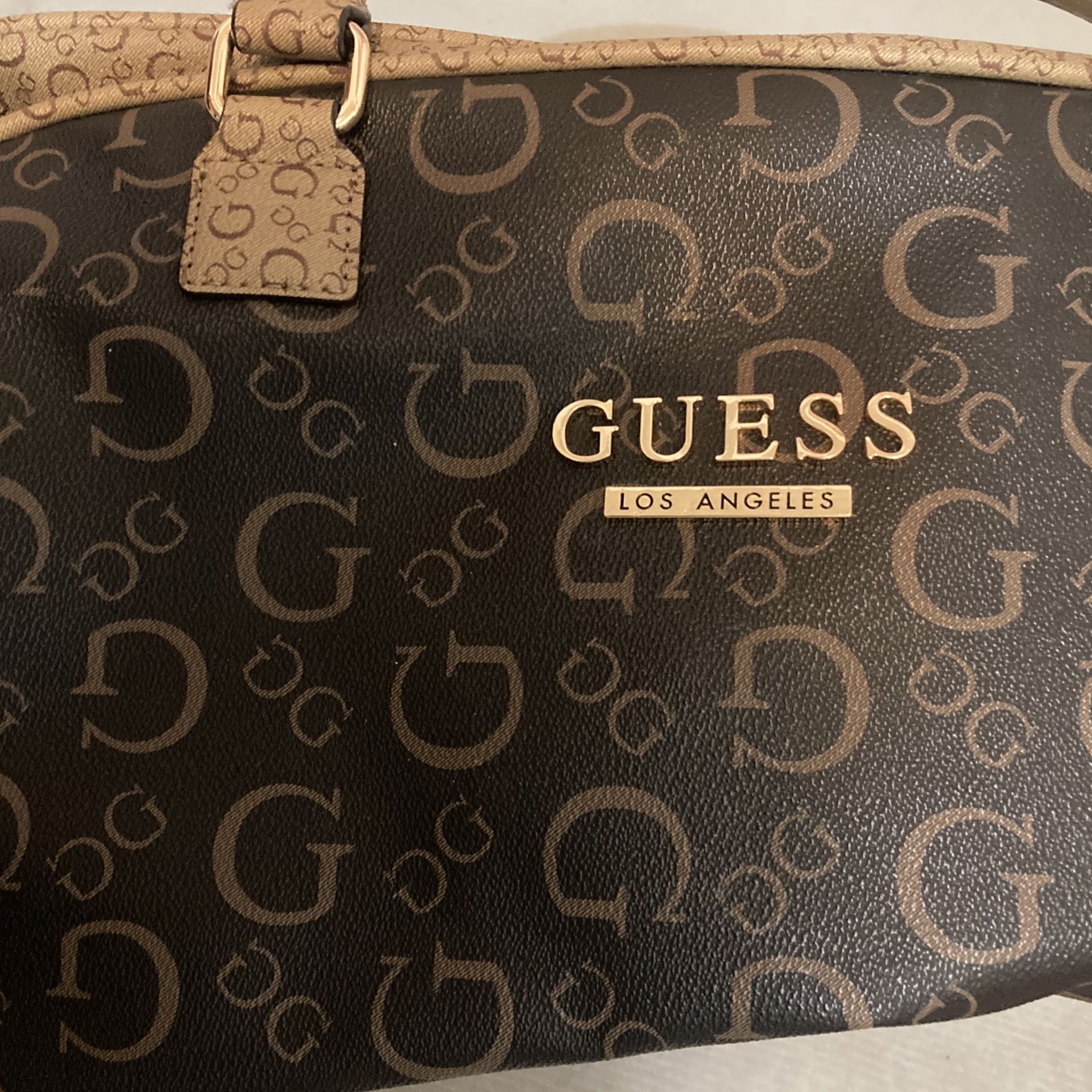 Guess Bag (NEW)