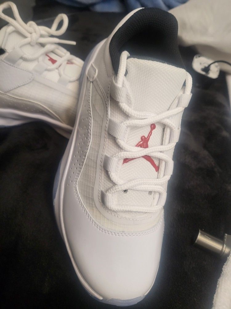 Jordan AJ 11 Comfort Low NEW