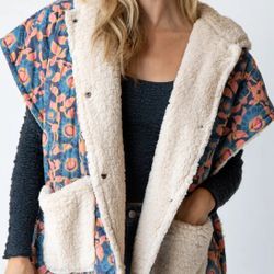 New Natural Life Sherpa Hooded Poncho Size XL 