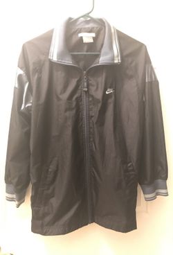 Boys size 14/16 Nike windbreaker jacket
